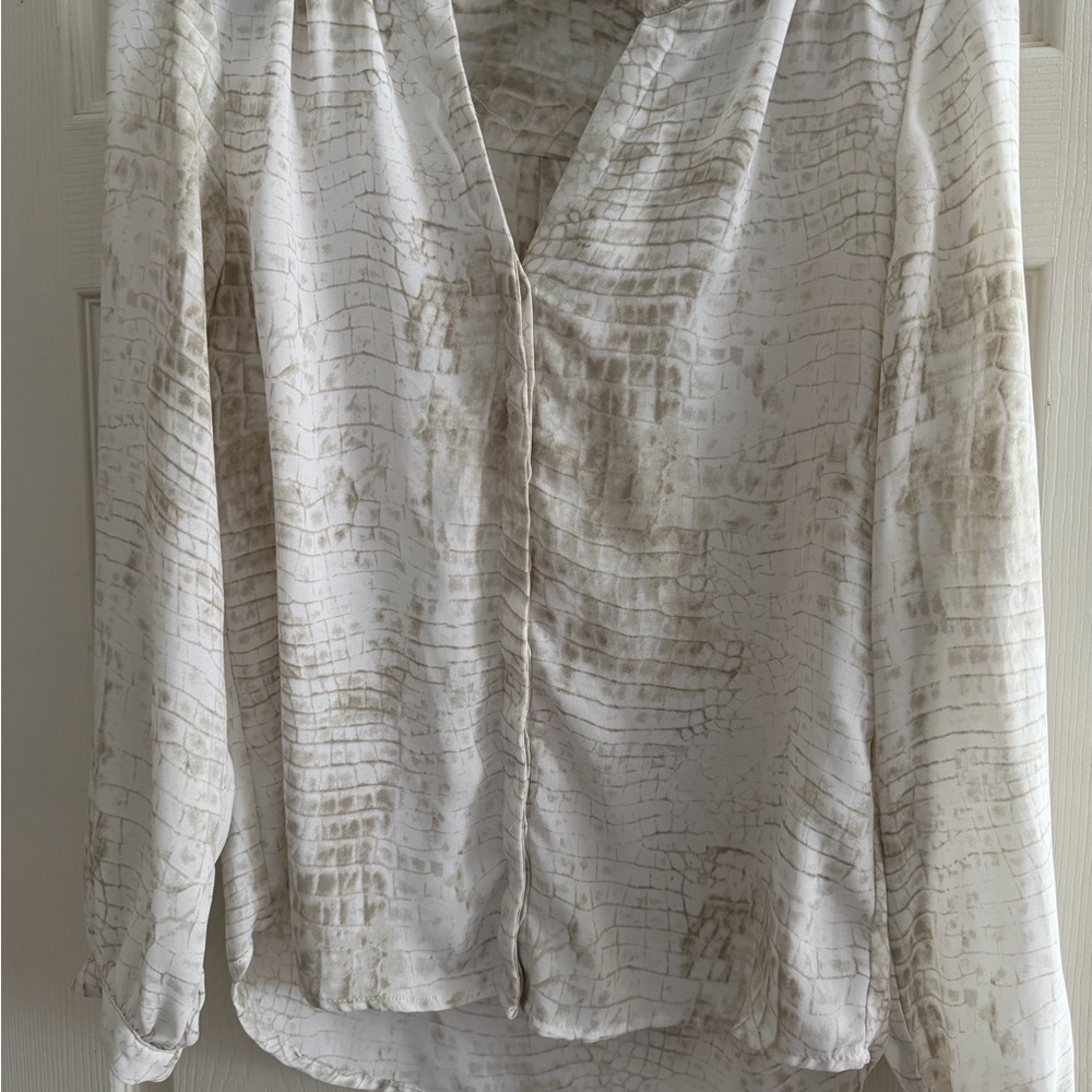 Dalia Cream Button-Down Blouse with Subtle Tan Print